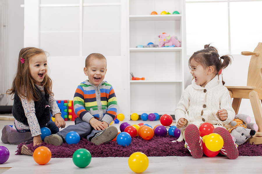bigstock-Kids-Playing-In-The-Room-40495369